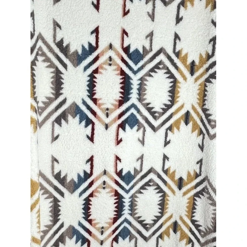 Pendleton‎ Avra Valley Sherpa Fleece Blanket King Cal King 106